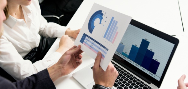 What Your A/R Aging Report Says About Business Health